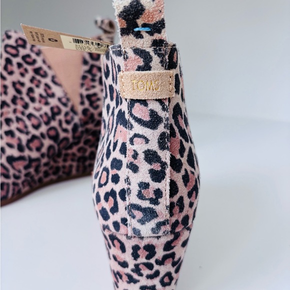 NWT TOMS Kelsey Leopard suede wedge booties - Picture 3 of 5
